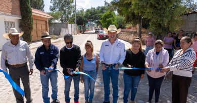 Entrega Rodrigo Monsalvo obras por más de 20 millones de pesos