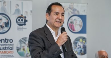 Impulsa AMIQRO integración empresarial para fortalecer la industria queretana