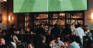 Reportan llenos totales en restaurantes y bares para partido de México-Inglaterra Reportan llenos totales en restaurantes y bares para partido de México-Inglaterra