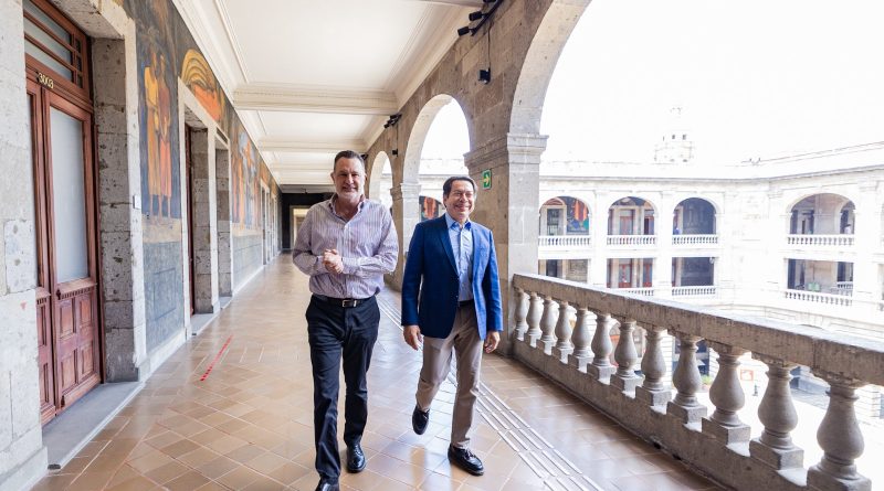 Revisan Gobernador y Secretario de Educación avances para proteger a las infancias en entornos digitales