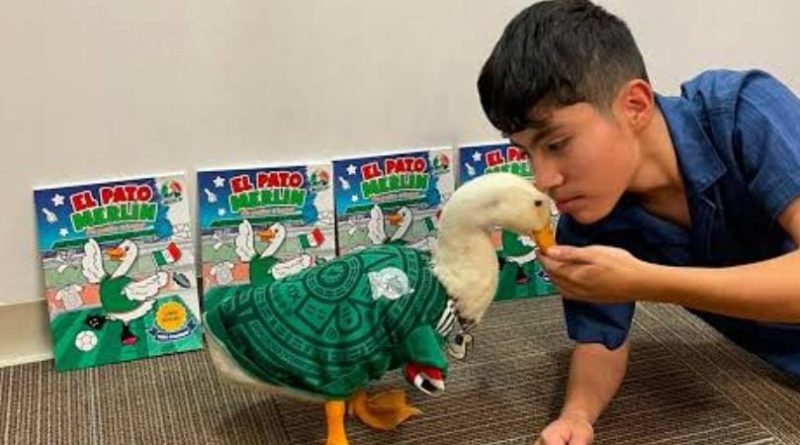 Lanza el Pato Merlín su libro para colorear