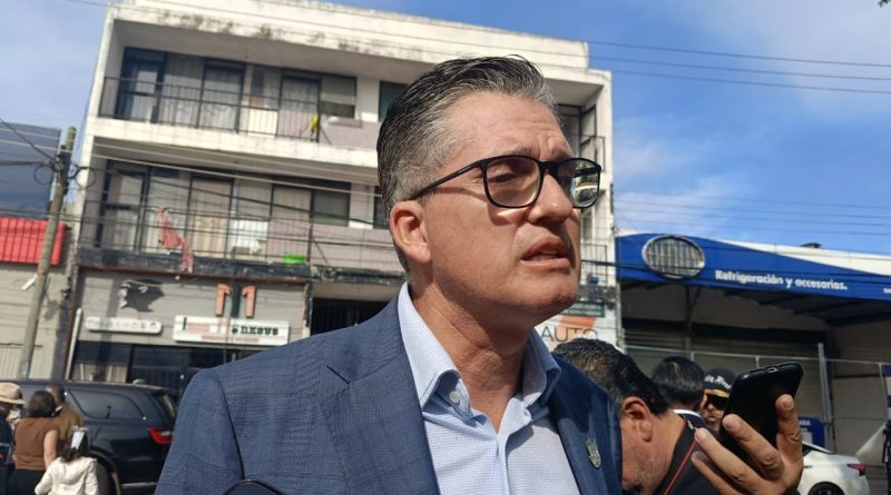 Intensifica CEA  operativos contra conexiones irregulares de agua en Querétaro