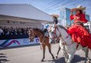 Atestigua gobernador desfile cívico militar ante nueve mil asistentes