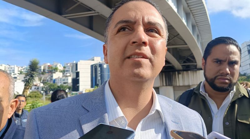 Analizan proyectos y permisos para avanzar en estaciones del tren en Estado