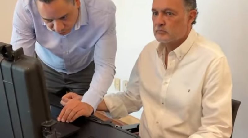Supera Kuri prueba de control de confianza; respondió preguntas sobre crimen organizado y sobornos