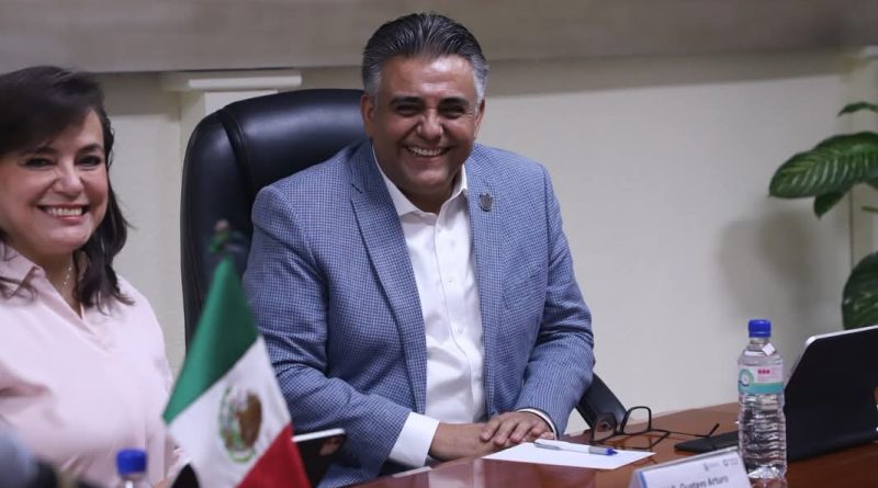 Ajustan gasto ante posible reducción de recursos federales